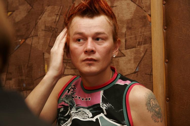 СМИ: бывший солист "Отпетых мошенников" задолжал 280 тысяч рублей алиментов