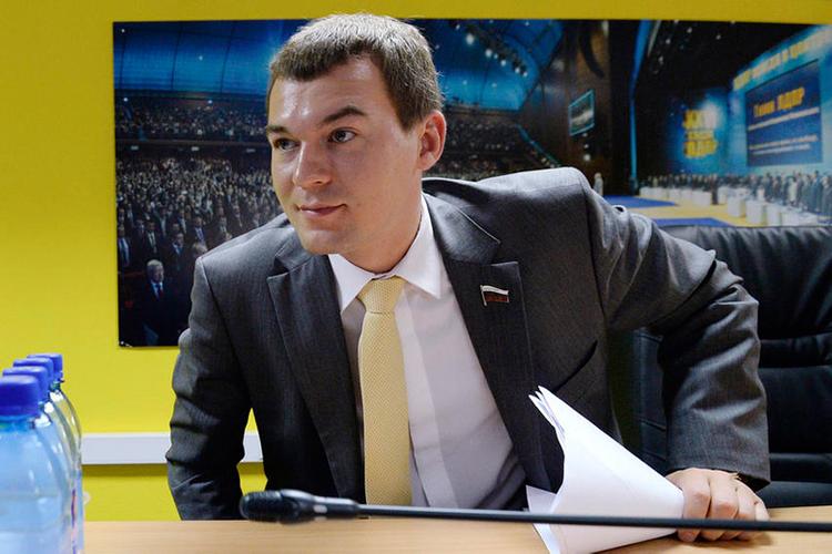 «Я удивляюсь, почему Порошенко до сих пор не сидит!»