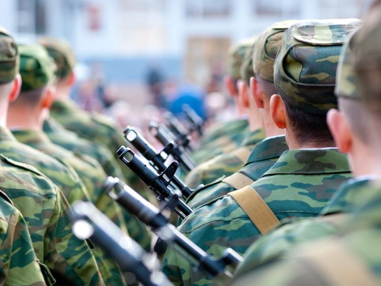 Более 13 тысяч молодых офицеров пополнили Вооруженные Силы РФ в 2019 году