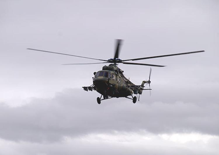 Вертолет Ми-8 совершил жесткую посадку под Саратовым