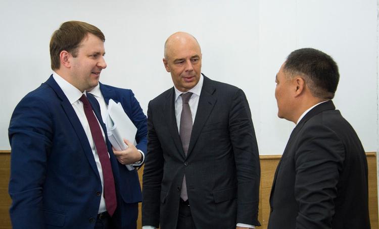 На Московском форуме финансы опять поют романсы