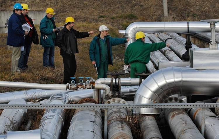 Из нефтепровода "Дружба" в Польше произошла утечка