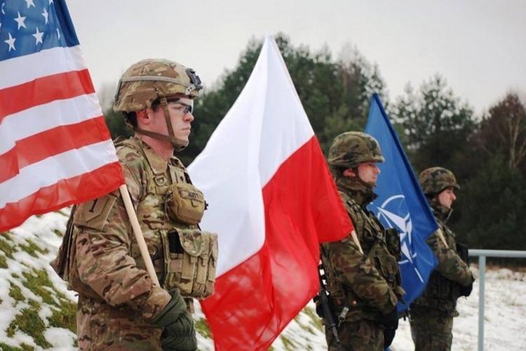 Зачем России эта Польша?