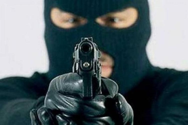 На Кубани вооруженные люди расстреляли охранников при захвате консервного завода