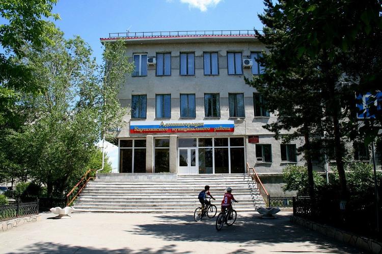 Депутаты подтвердили добровольную отставку главы Карталинского района