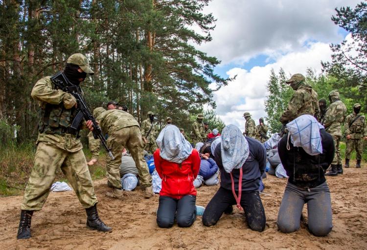 В Союзе журналистов назвали военкора РИА Новости "сопляком с недоразвитой психикой"