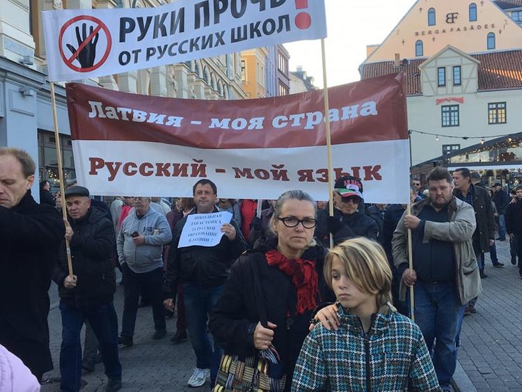 Латвийская реформа образования: кто против?