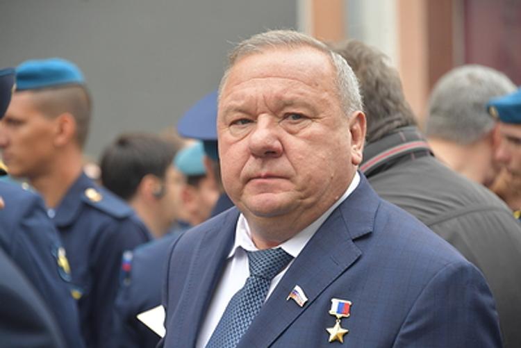 Военным не хватает денег. Генерал Владимир Шаманов заявил об игнорировании правительством потребностей армии
