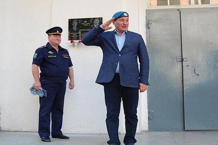 А фейк его знает! Губернатор Волгограсдкой области празднует юбилей