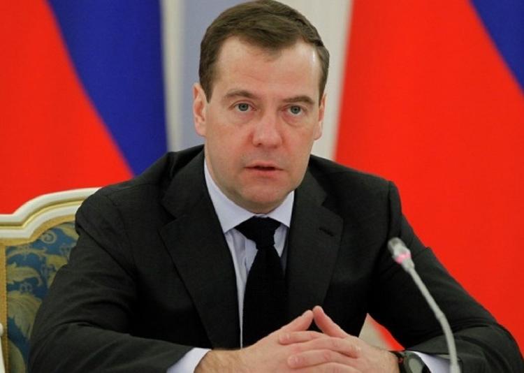 Медведев напомнил о серьезнейших последствиях нарушения реализации нацпроектов