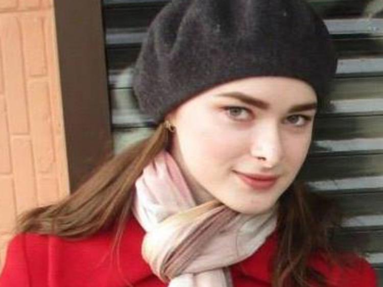 Директор школы, которую окончила убитая доцентом Соколовым Анастасия Ещенко, дала характеристику девушке