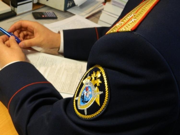 В Подмосковье несколько мужчин отравились неизвестной жидкостью. Трое умерли, двое госпитализированы