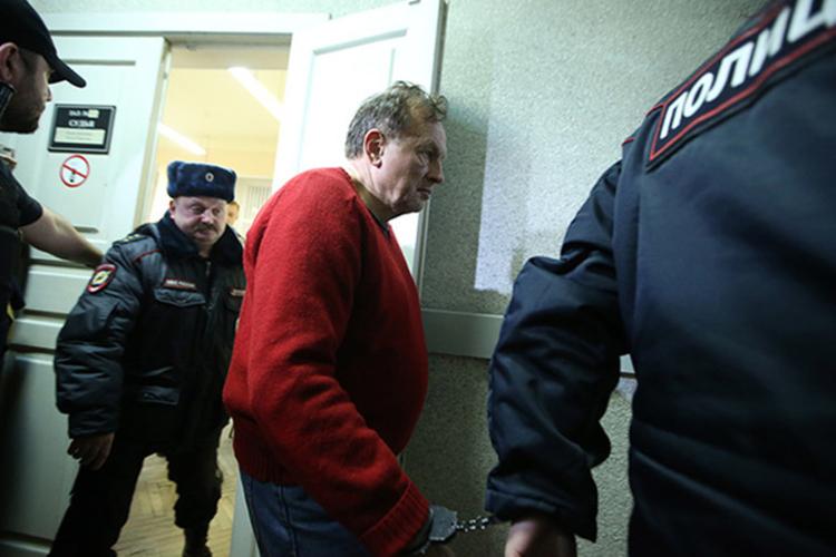 "Они подписали контракты", почему замолчали свидетели истории питерского профессора-расчленителя и коллеги Соколова?