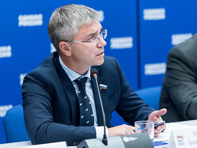 Ревенко: Рабочая группа «Единой России» по поддержке молодежных проектов позволит молодежи самореализоваться в разных сферах