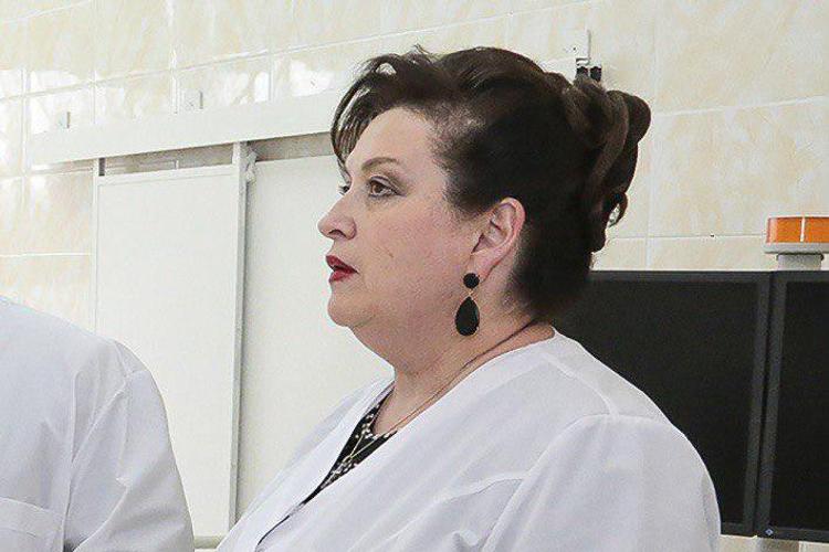 В ростовском Минздраве прямо сейчас проходят обыски. Глава ведомства задержана и подозревается в коррупции