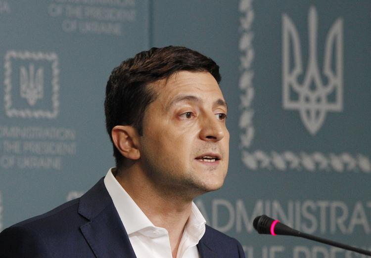 Зеленский заявил, что никому не доверяет в мировом сообществе