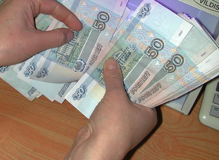 В Москве оплатить пошлину теперь можно прямо в окне приема любого МФЦ