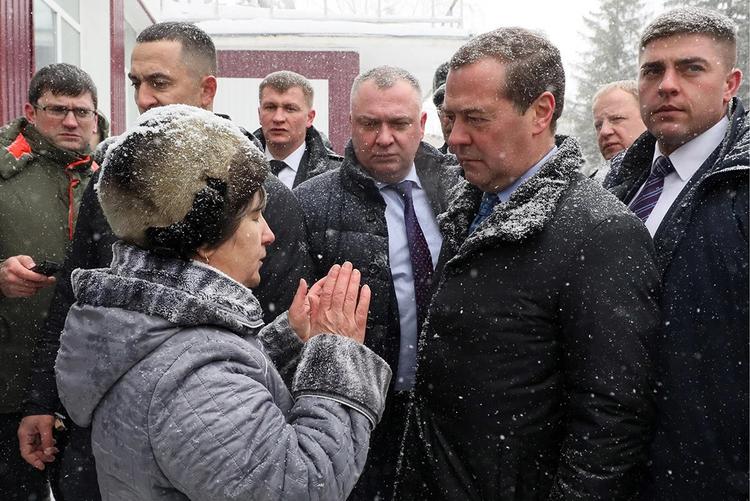 Две непохожие России
