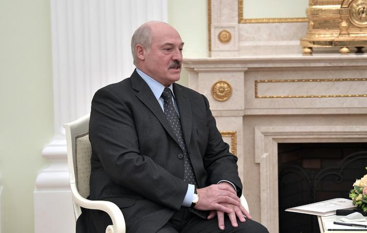 Лукашенко рассказал о сложной жизни президента: