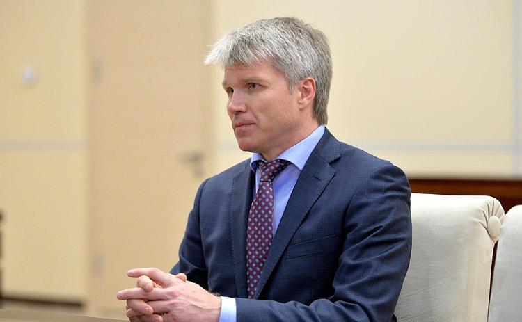 Министру спорта РФ вручили орден Александра Невского
