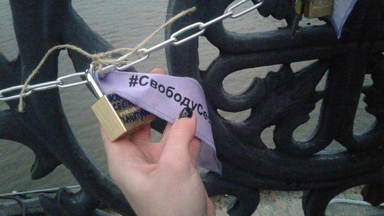 В Москве, Петербурге и других городах проходят акции