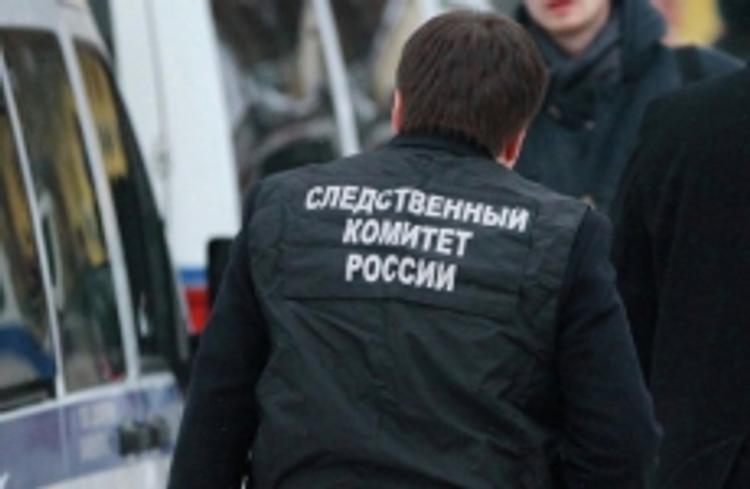 В Ленобласти отца 6 детей, хранившего в доме арсенал оружия, подозревают в надругательстве над дочерью