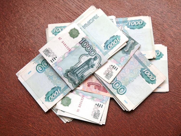 Астрологи назвали три знака, которым повезет с деньгами в наступающем году Крысы
