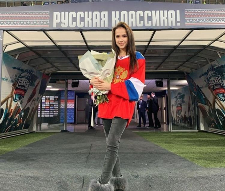 Перерыв в карьере фигуристки Загитовой в Японии восприняли со скандалом