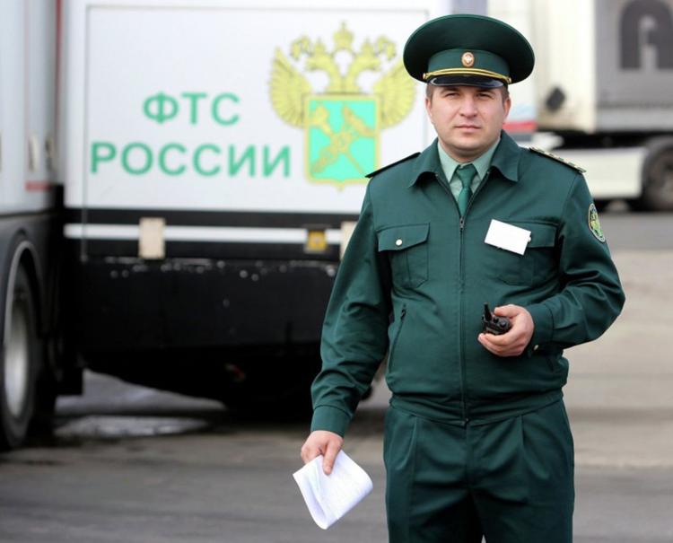 СМИ сообщают, что СК проводит обыски в центральном аппарате Федеральной таможенной службы