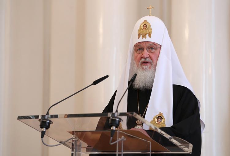Патриарх Кирилл предложил россиянам дарить Евангелия друг другу на праздники