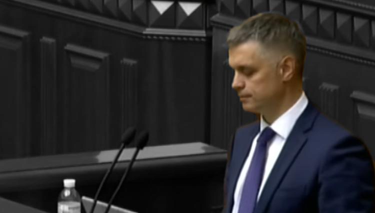Глава МИД Украины не смог объяснить