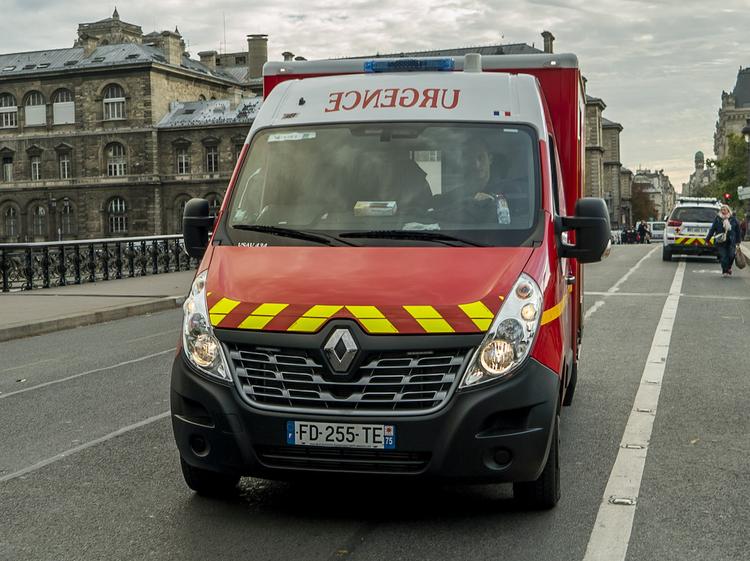 Взрыв полностью разрушил жилой дом во Франции