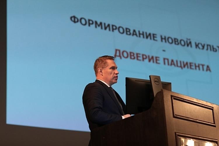 Новый глава Минздрава сообщил о новой системе оплаты труда врачей