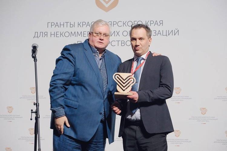 Владельцем порностудии, где совращали подростков, оказался получатель президентского гранта и борец с экстремизмом