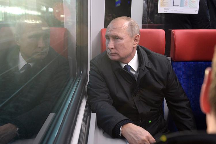 Владимир Путин выразил соболезнования президенту Турции после землетрясения