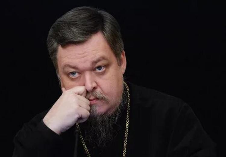 Сегодня после службы в церкви умер протоиерей Всеволод Чаплин