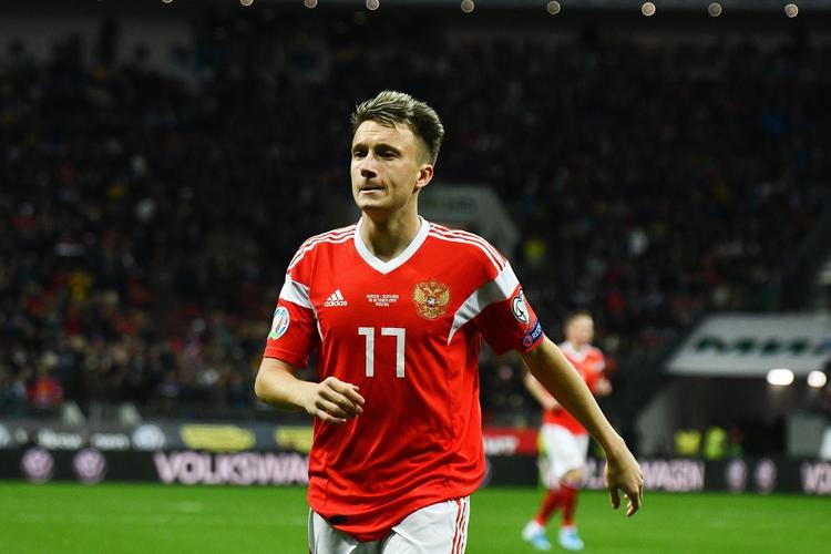 Головин и «Монако» провалили домашний матч со «Страсбургом»