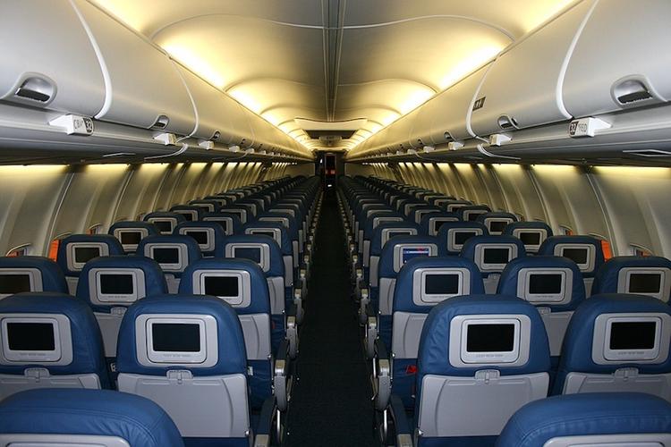 Авиакомпания Afghan Airlines опровергла информацию о крушении пассажирского самолета в Газни