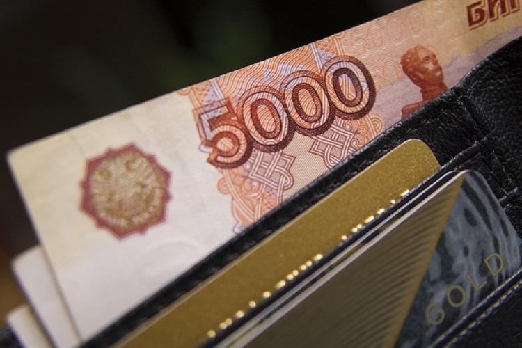 Классные руководители начнут получать федеральную надбавку с 1 сентября