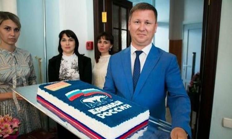 Представителя севастопольского отделения партии «ЕР» Игоря Кучерявого отпустили под домашний арест