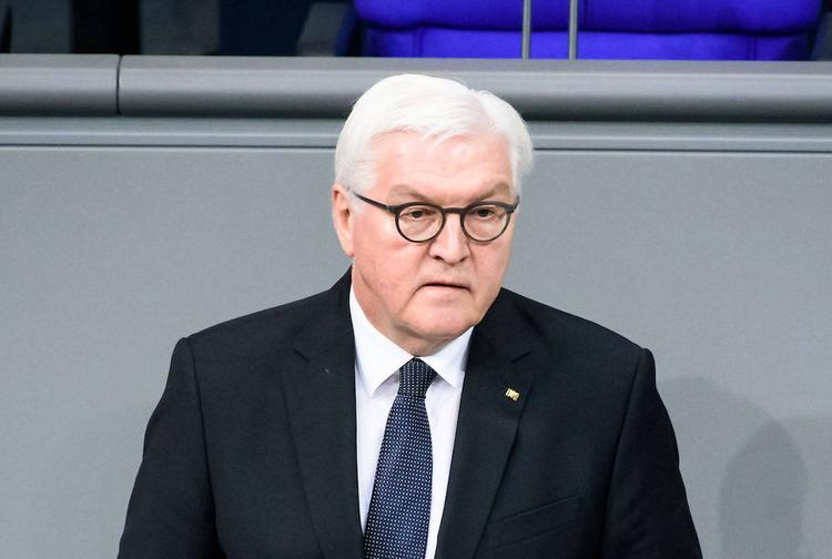 Президент Германии предостерег мир от переписывания истории