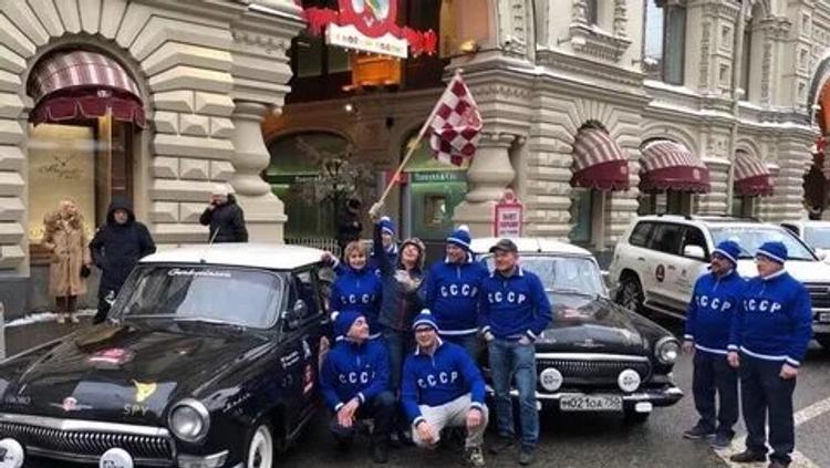 Штраф в сотни тысяч рублей за парковку на Красной площади