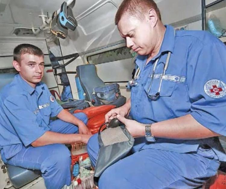 Кардиологи назвали симптомы скорого инфаркта
