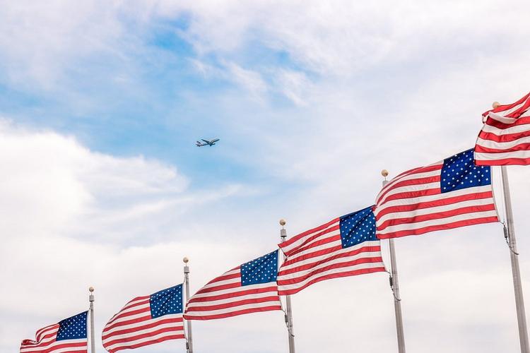 МИД Китая считает, что США не хотят оказать Пекину помощь в борьбе с коронавирусом