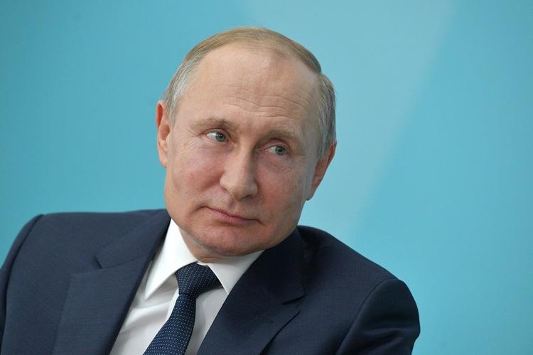 Путин поговорил по телефону с королем Саудовской Аравии