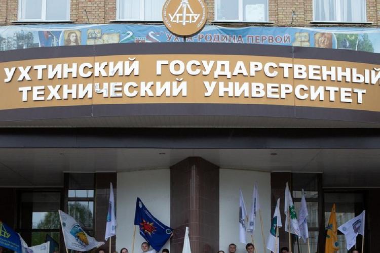 В лифте Ухтинского госуниверситета нашли студента