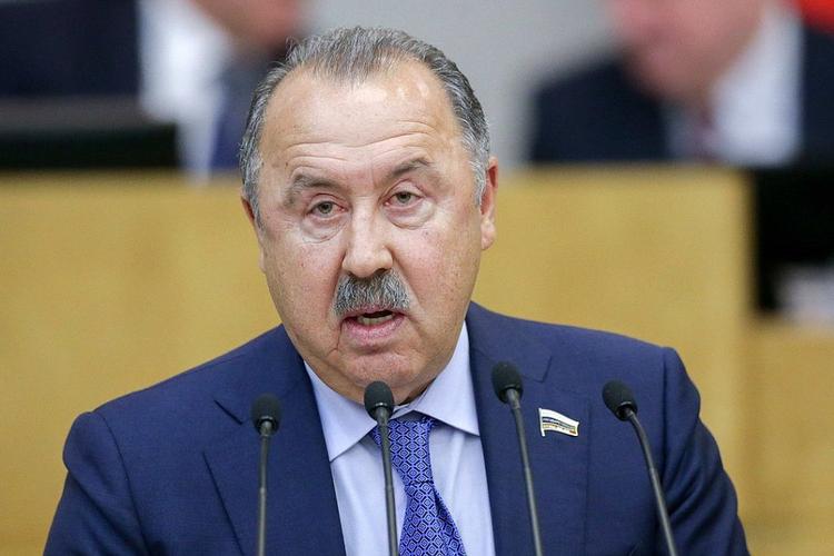 Газзаев будет добиваться дополнительного финансирования на национальную политику