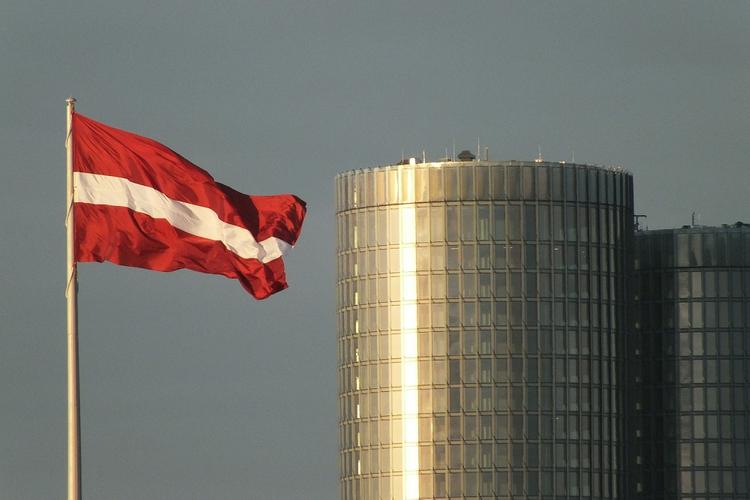 Мэр Риги сохранил свой пост, а думу ждут новые выборы