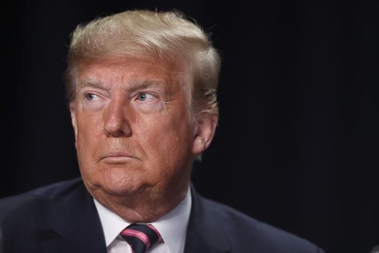 Трамп уволил посла США в Евросоюзе, который давал показания в рамках импичмента