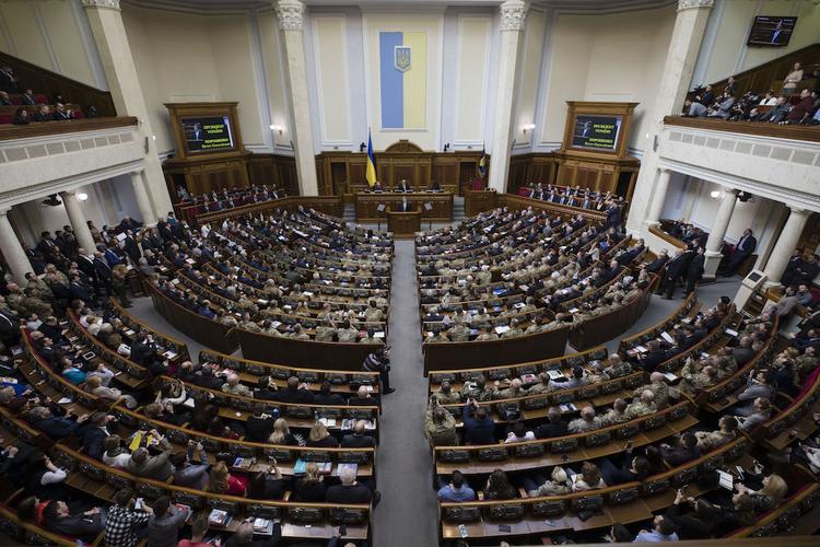 В партии Зеленского утверждают, что украинская промышленность гибнет